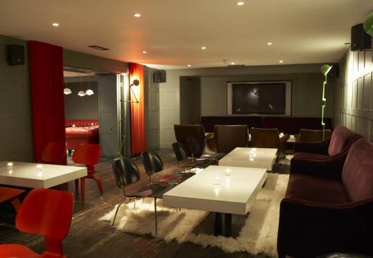High Road House Hotel